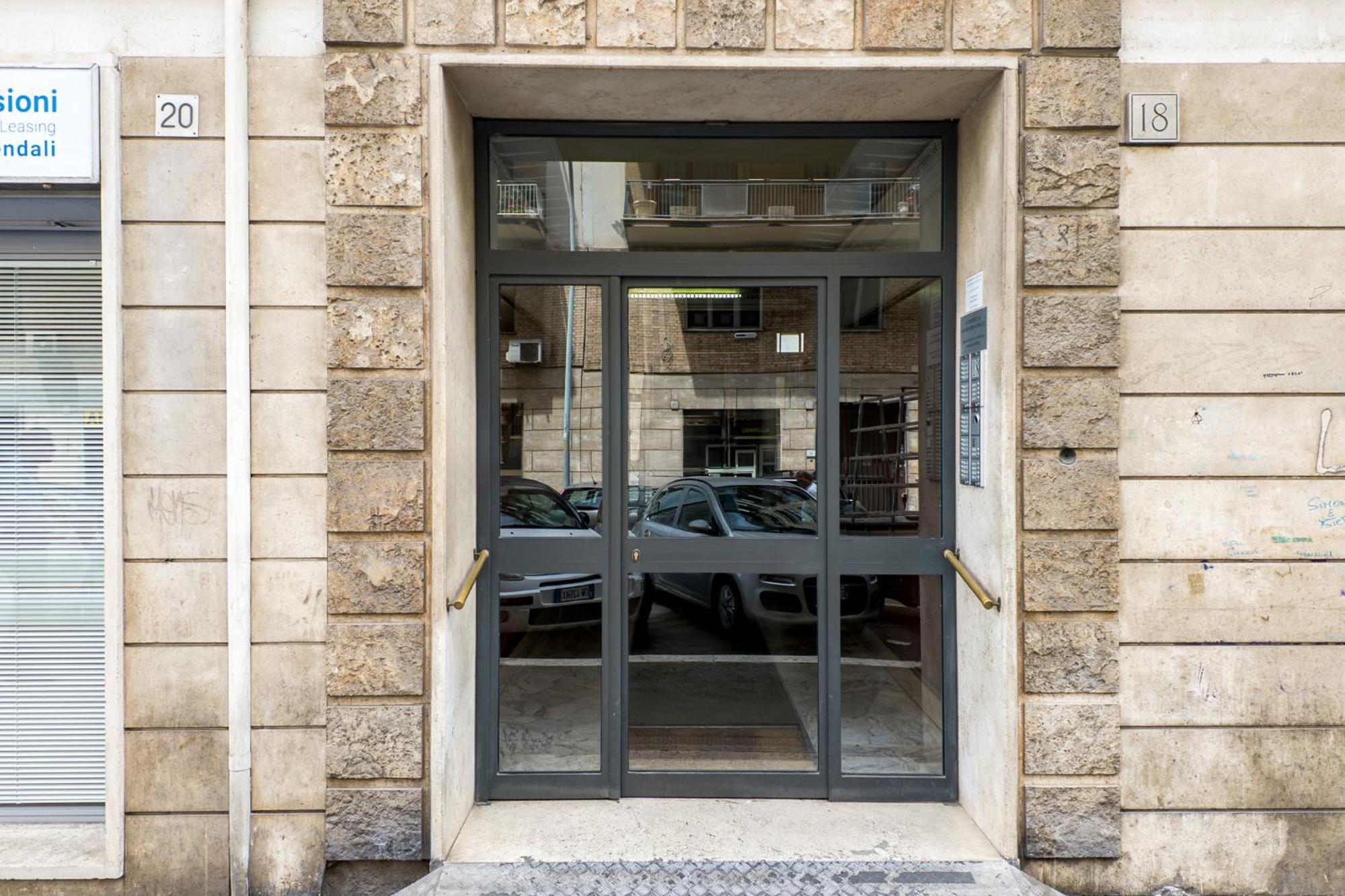 Appartamento Roma Centro ภายนอก รูปภาพ